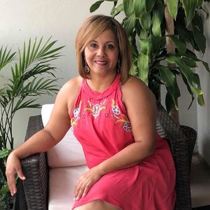 Meet your Posher, Maria